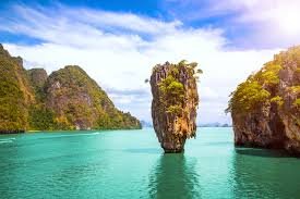 Phuket, Thailand: A Tropical Paradise with Stunning Beaches, Vibrant Nightlife, and Rich Cultural Heritage