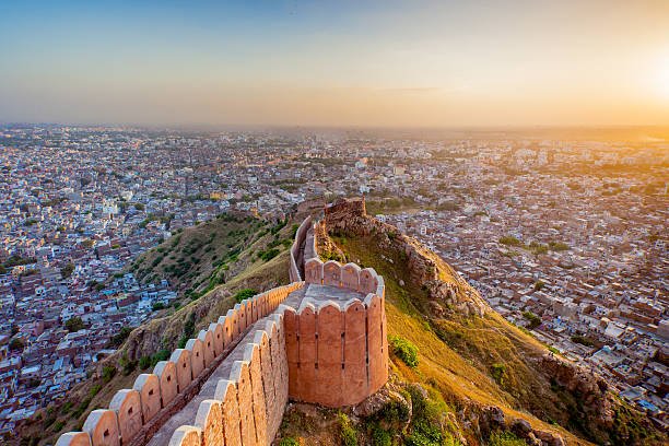 Discover Jaipur – The Pink City of India, renowned for its majestic palaces, historic forts, vibrant culture, rich heritage, and stunning architecture in Rajasthan.