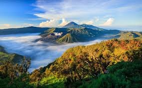 Bromo Volcano, Indonesia: A Majestic Active Volcano Offering Stunning Sunrises, Dramatic Landscapes, and Thrilling Adventures