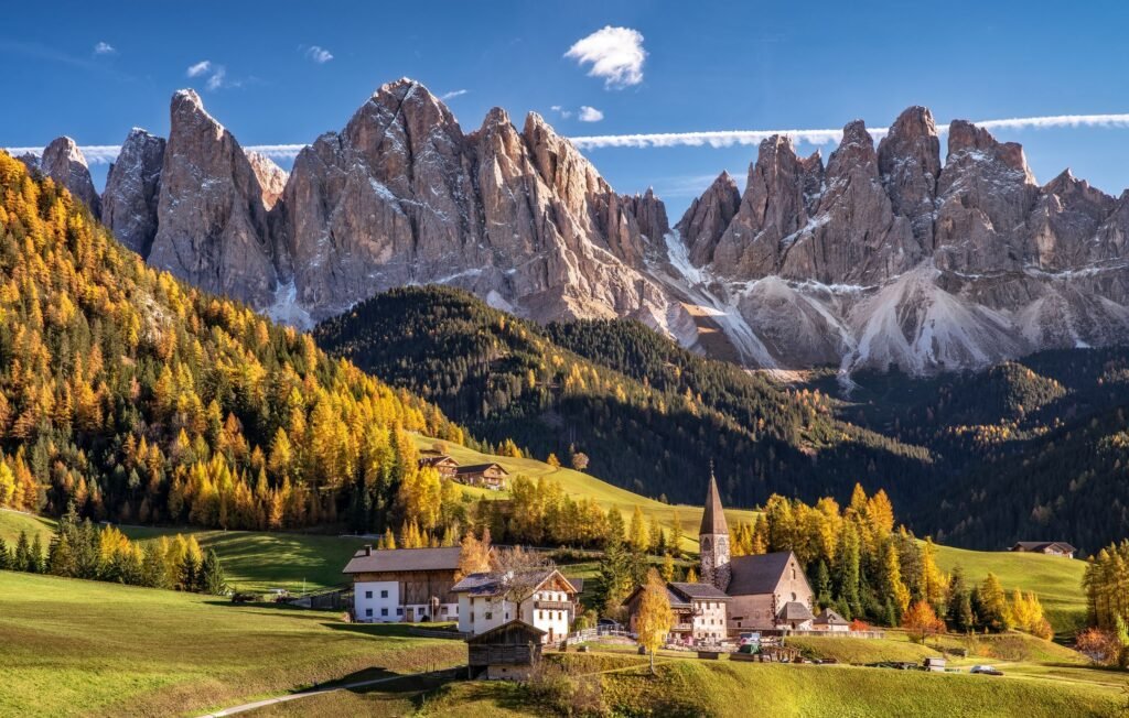 The Dolomites, Italy: A Stunning Alpine Region Known for Its Dramatic Peaks, Scenic Trails, and World-Class Ski Resorts